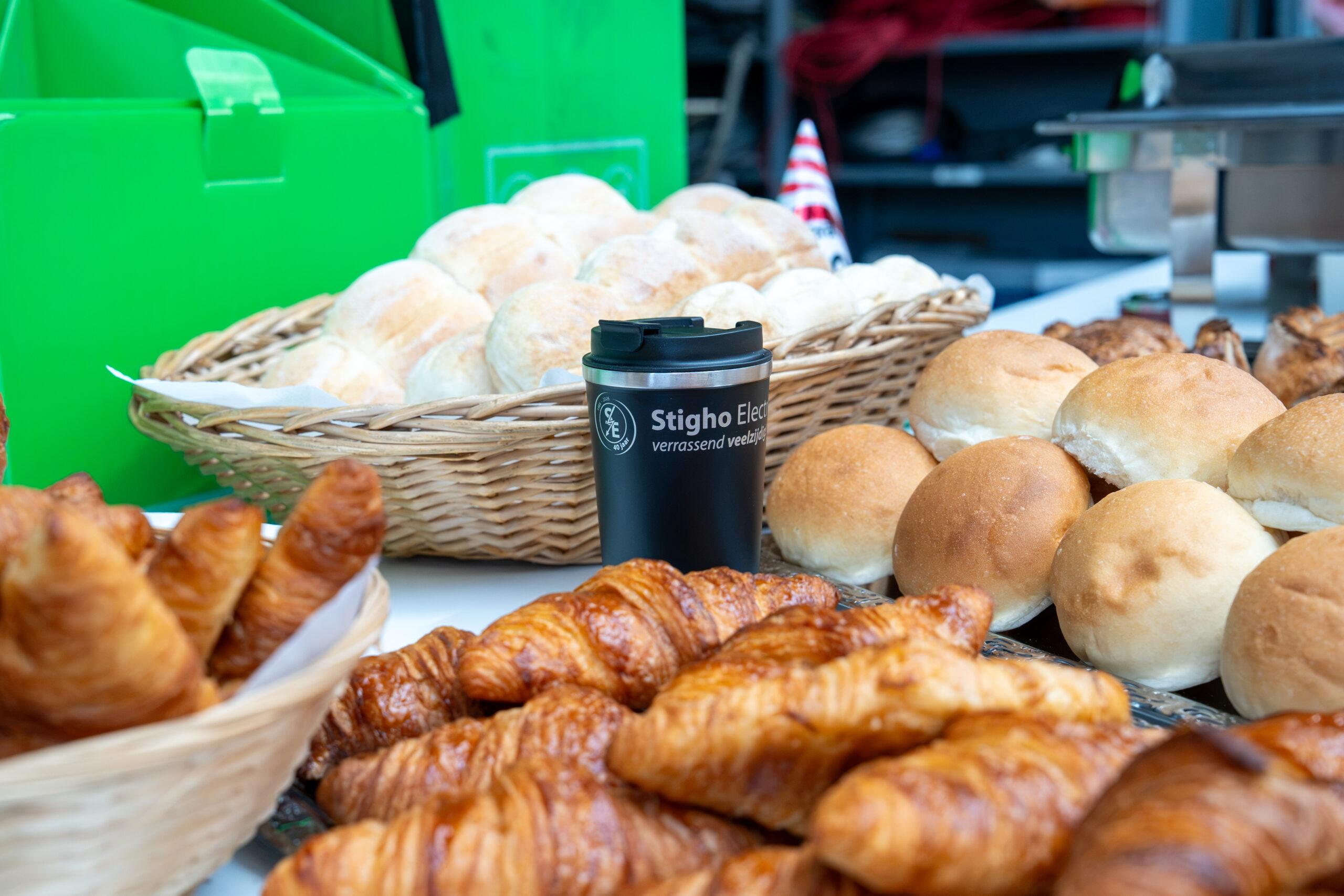 Broodjes, croissants en de Stigho 40 jaar beker