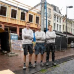 Team Stigho Electro bij Café Le Journal op de Neude in Utrecht